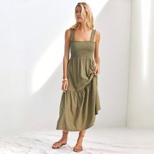 Anthro Nation Ltd Shoshannah Smocked Midi Dress Size Small Army Green